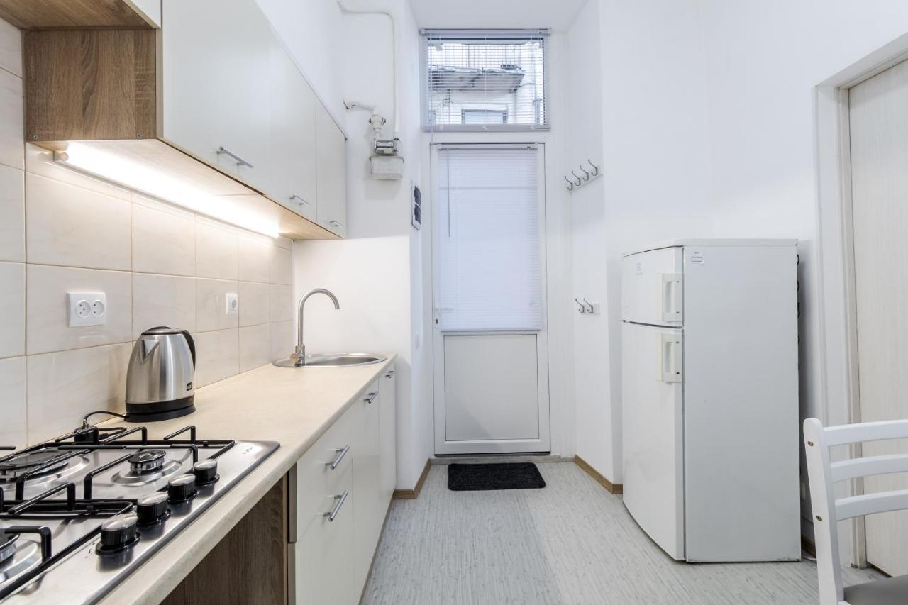 City Shalom Apartment Liov Exterior foto